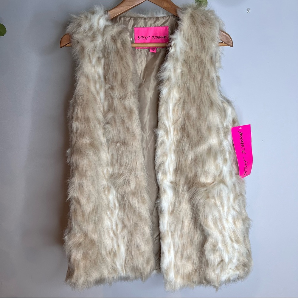 Betsey Johnson XS Faux Fur Vest with Pockets